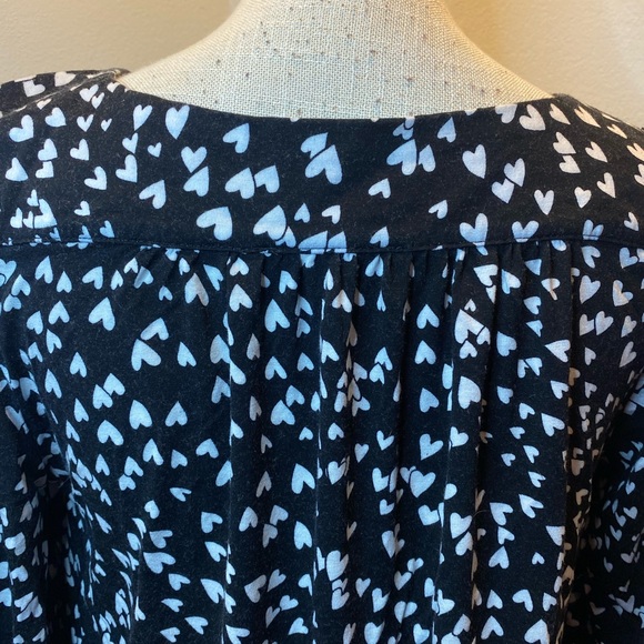 Cable & Gauge Black/White Heart Shirt - Picture 7 of 8